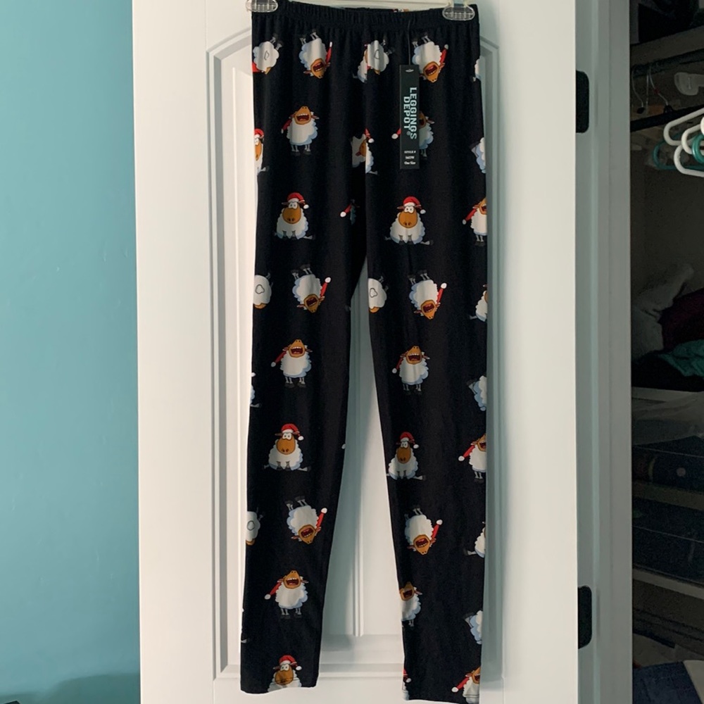 New NWT Christmas Santa sheep leggings Leggings Depot one size OS holiday funny